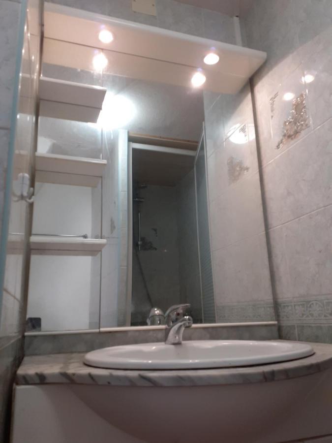 Appartement T1 Hyères Exteriör bild